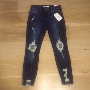 CELLO Skinny Distressed Jeans